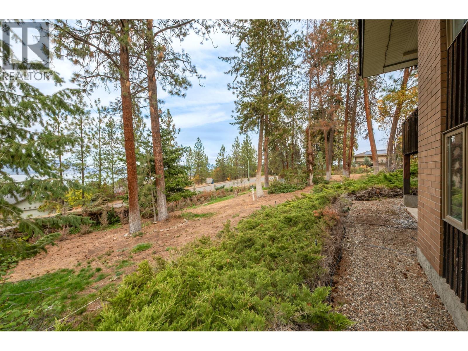  5090 Ash Road, Kelowna