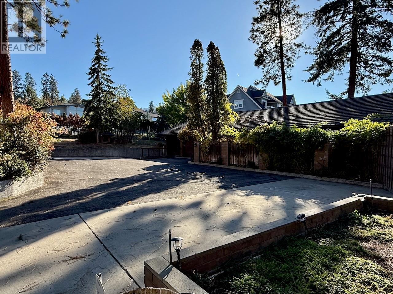  5090 Ash Road, Kelowna