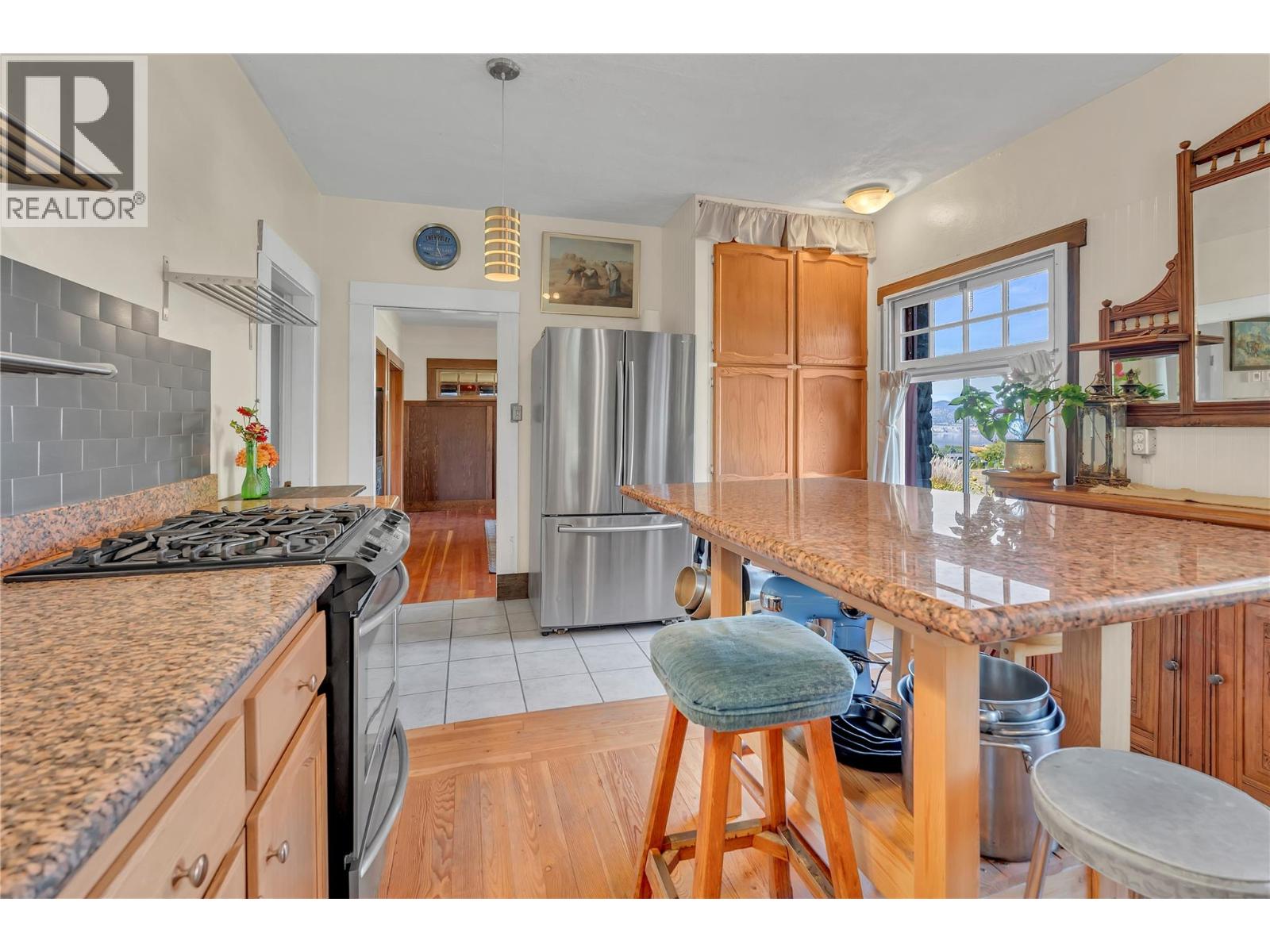 235 Middle Bench Road North, Penticton