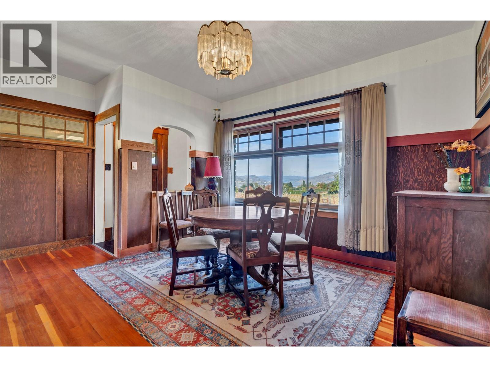 235 Middle Bench Road North, Penticton