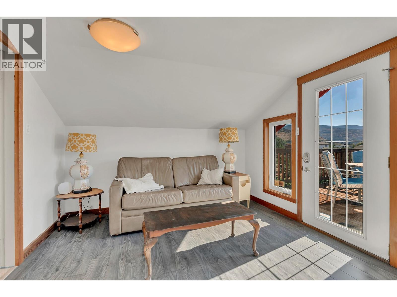 235 Middle Bench Road North, Penticton