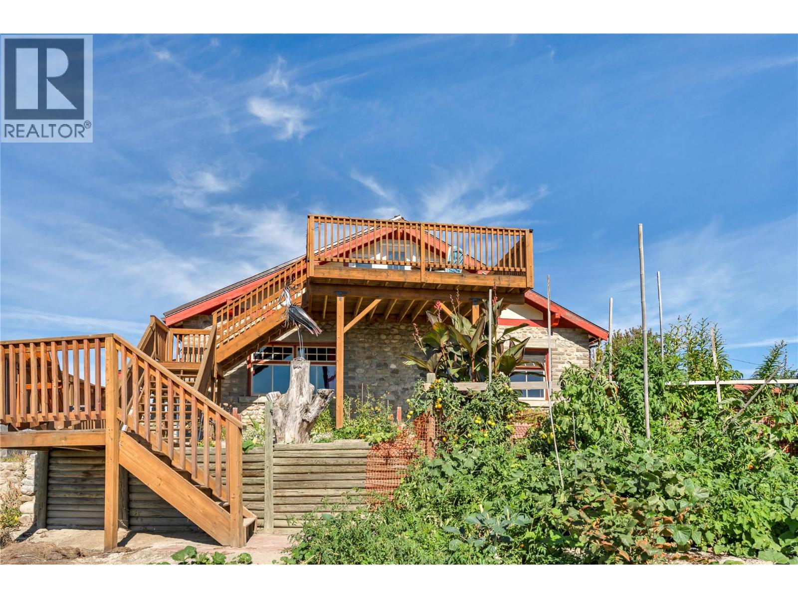 235 Middle Bench Road North, Penticton