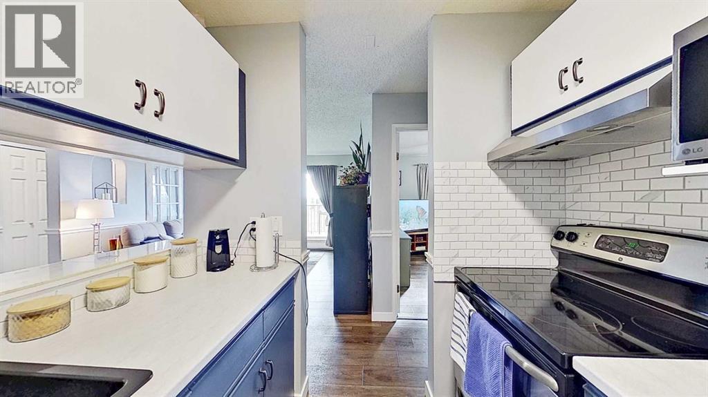 Single Family House for Sale in   Dover Point SE Dover Calgary 