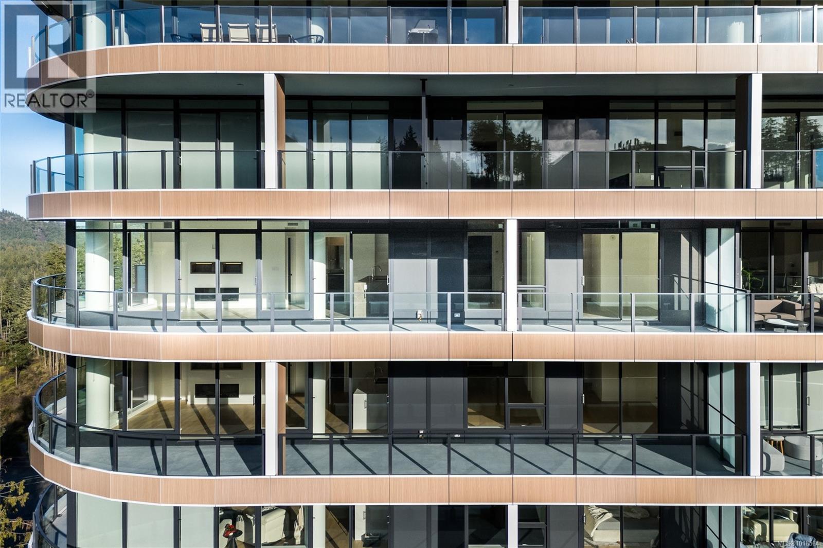 #1118 2000 HANNINGTON RD - 39