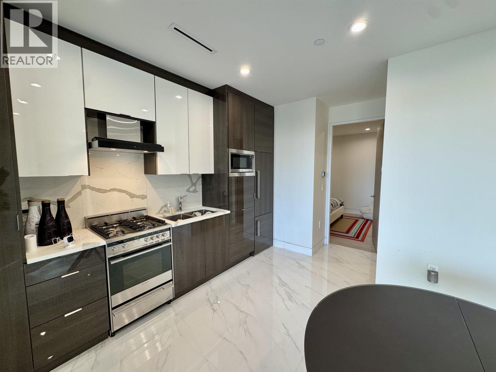 1035 GREENWOOD PLACE, West Vancouver