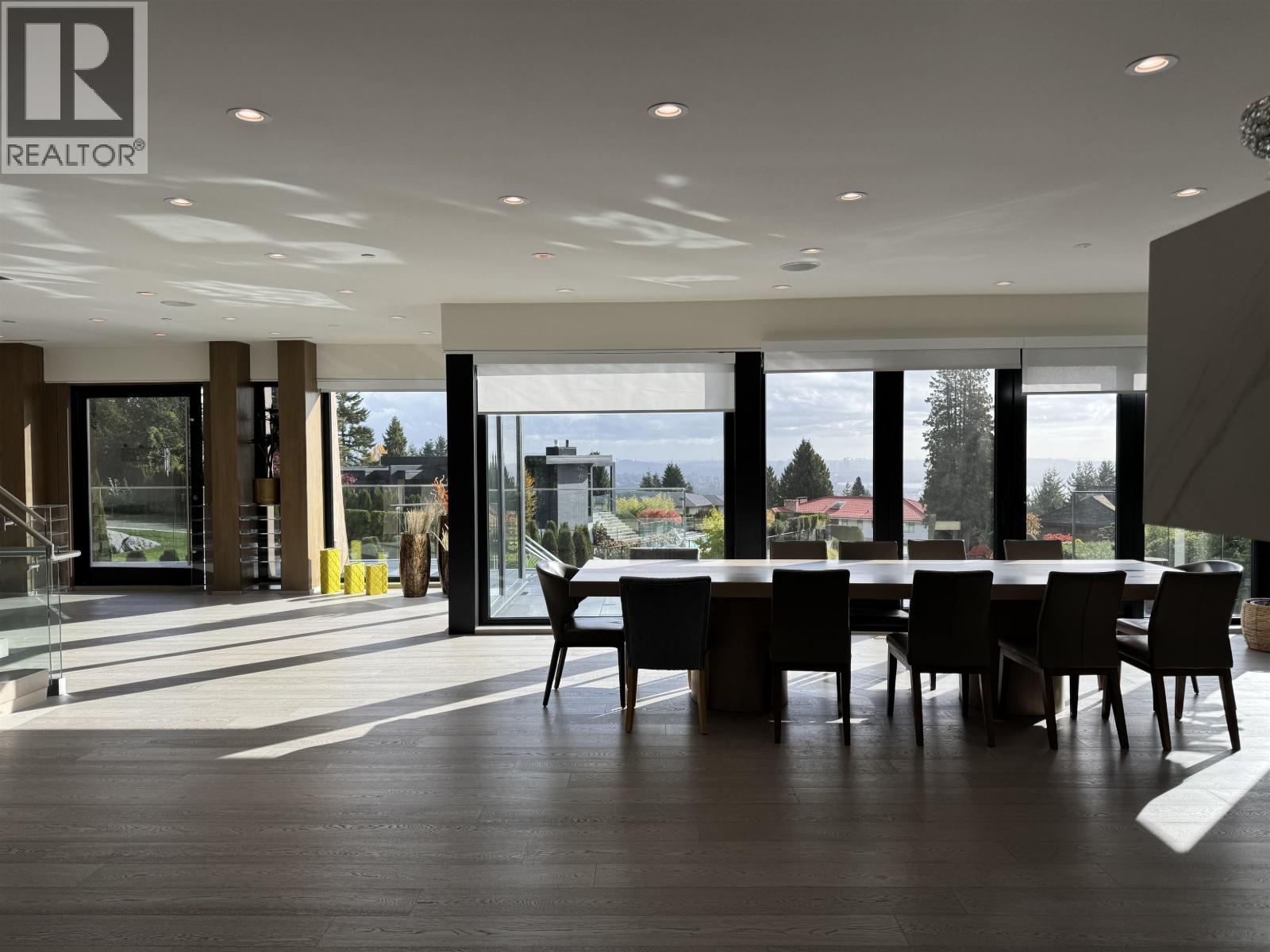 1035 GREENWOOD PLACE, West Vancouver