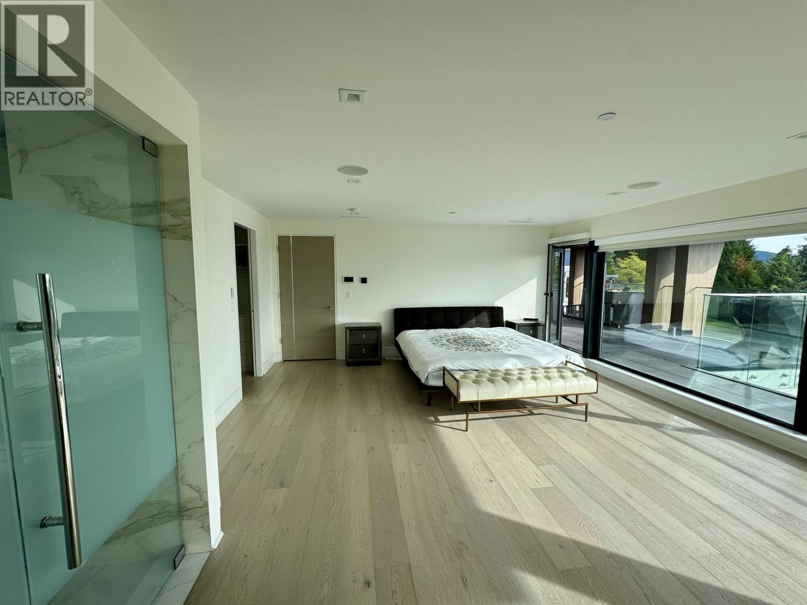 1035 GREENWOOD PLACE, West Vancouver