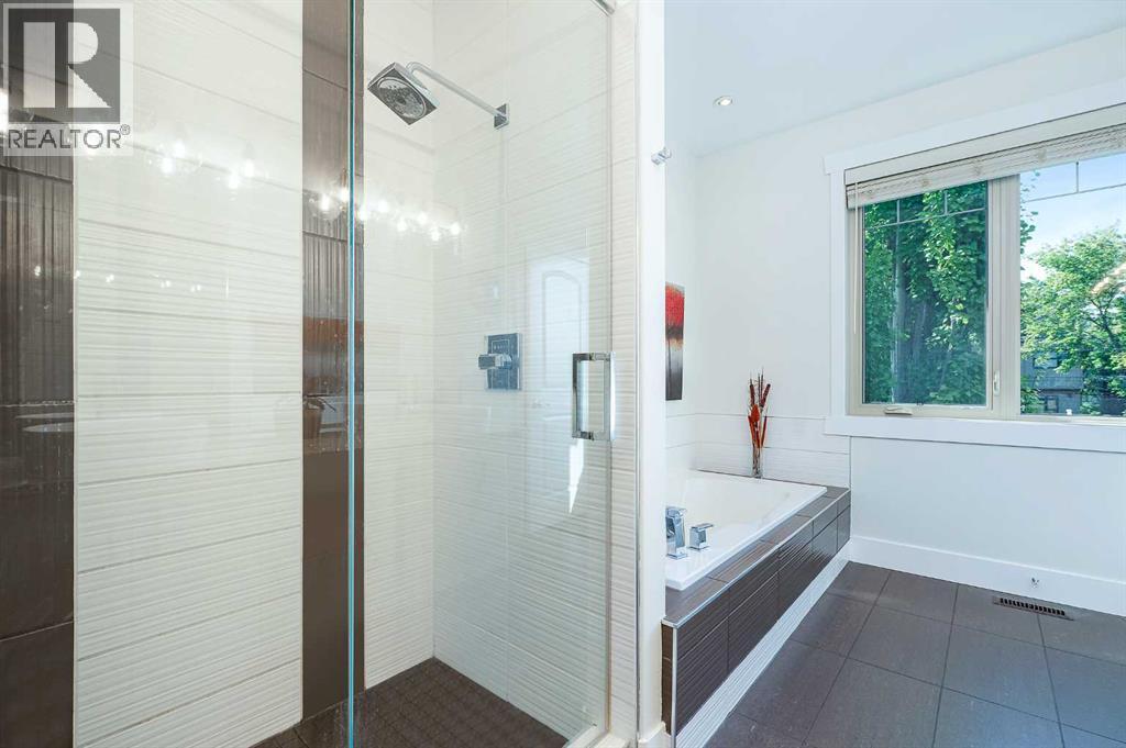 Single Family House for Sale in   Avenue SW South Calgary Calgary 