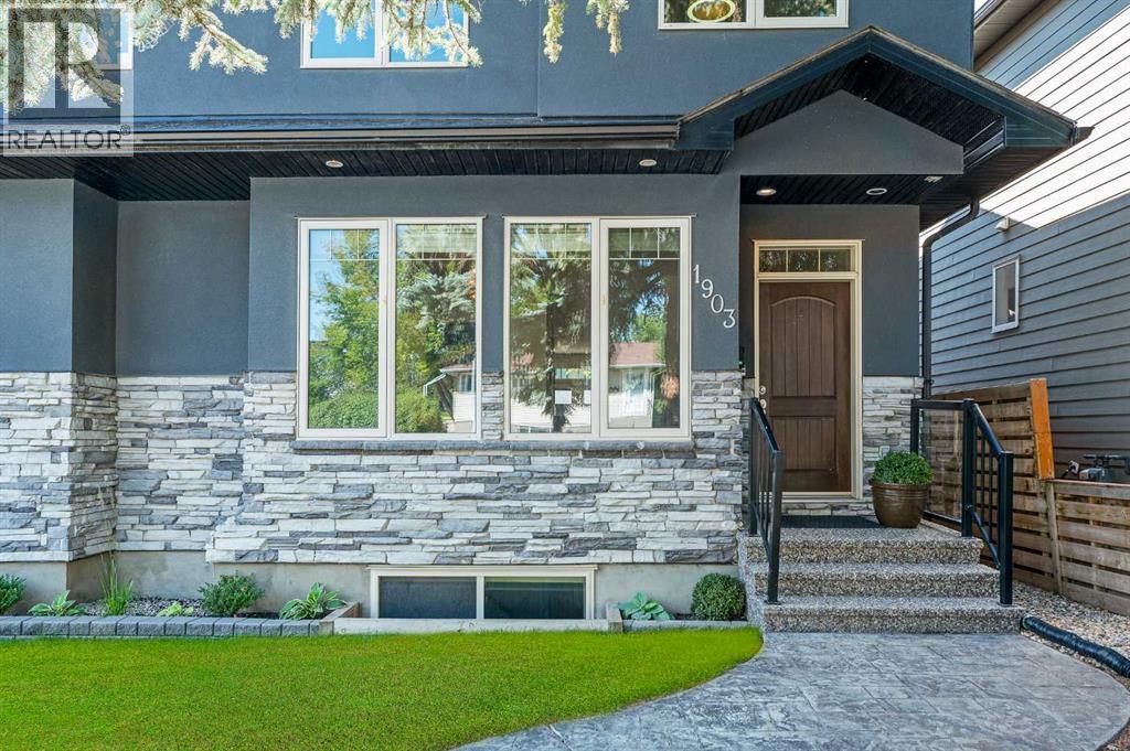 Single Family House for Sale in   Avenue SW South Calgary Calgary 