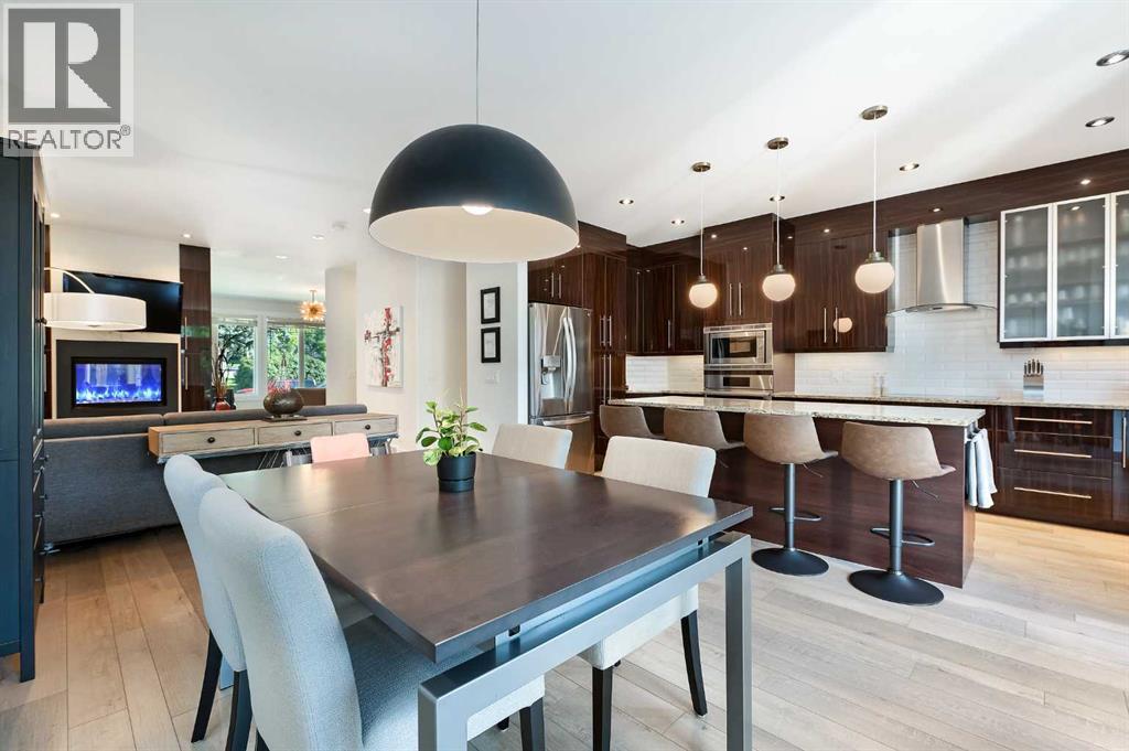 Single Family House for Sale in   Avenue SW South Calgary Calgary 