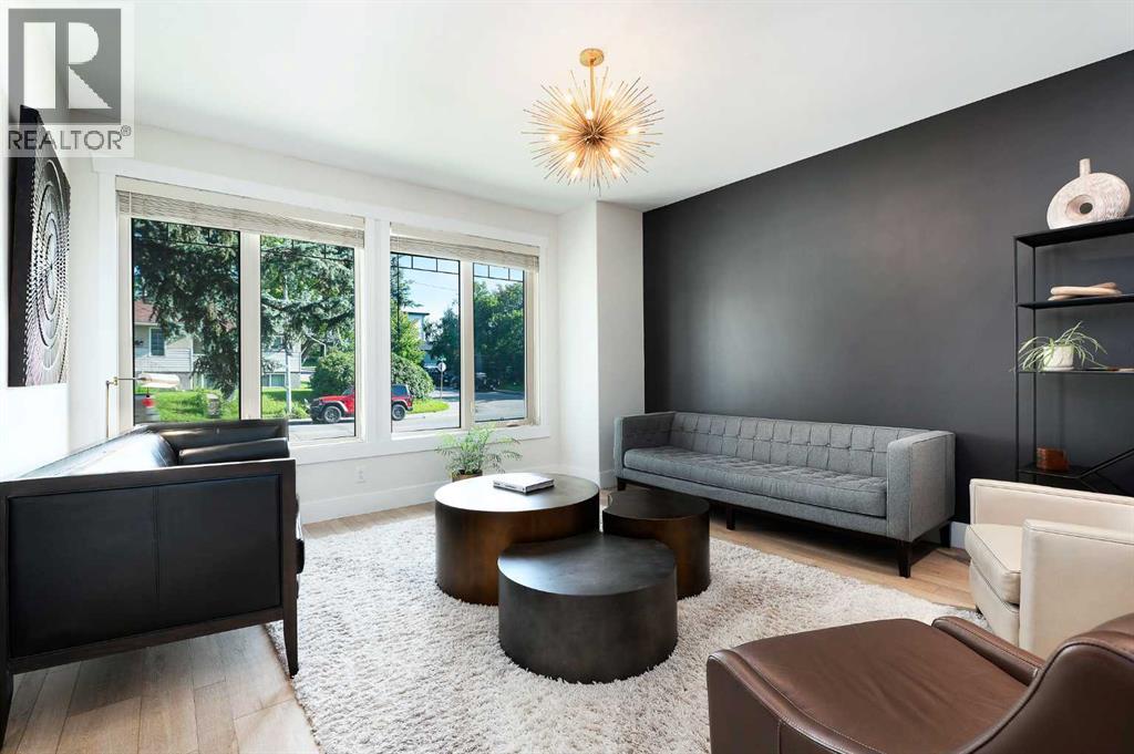 Single Family House for Sale in   Avenue SW South Calgary Calgary 