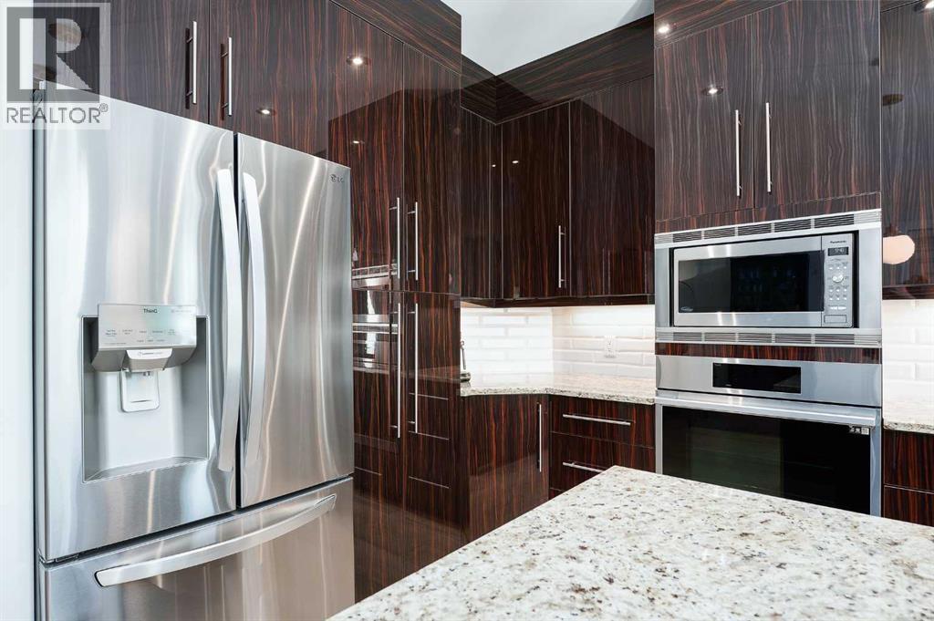 Single Family House for Sale in   Avenue SW South Calgary Calgary 