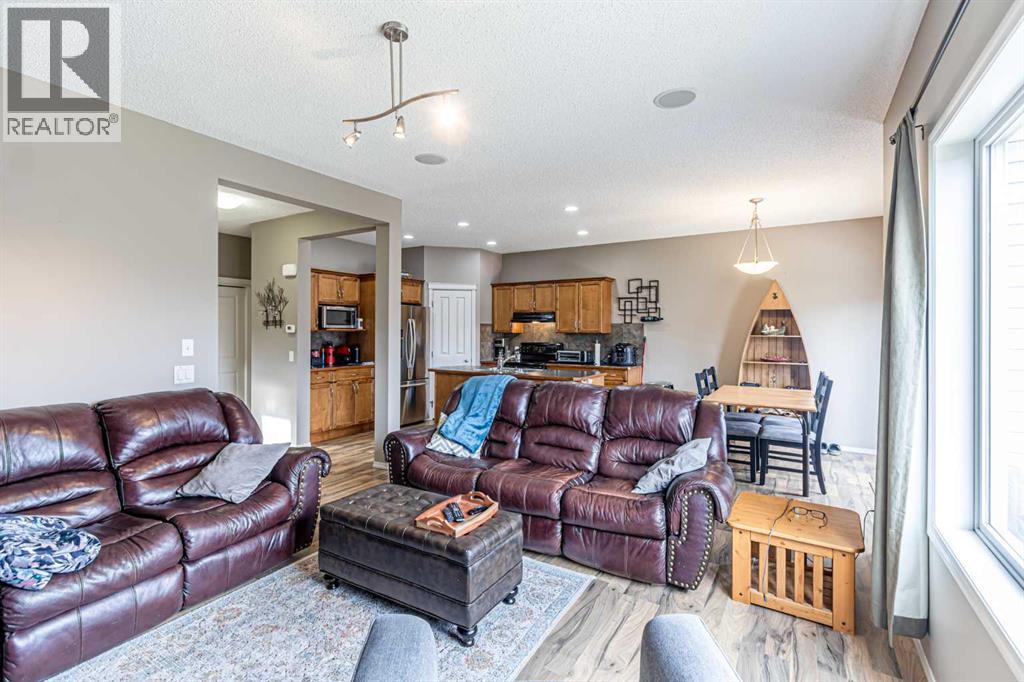 Single Family House for Sale in  Elgin Meadows Way SE McKenzie Towne Calgary 