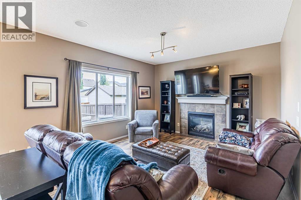 Single Family House for Sale in  Elgin Meadows Way SE McKenzie Towne Calgary 