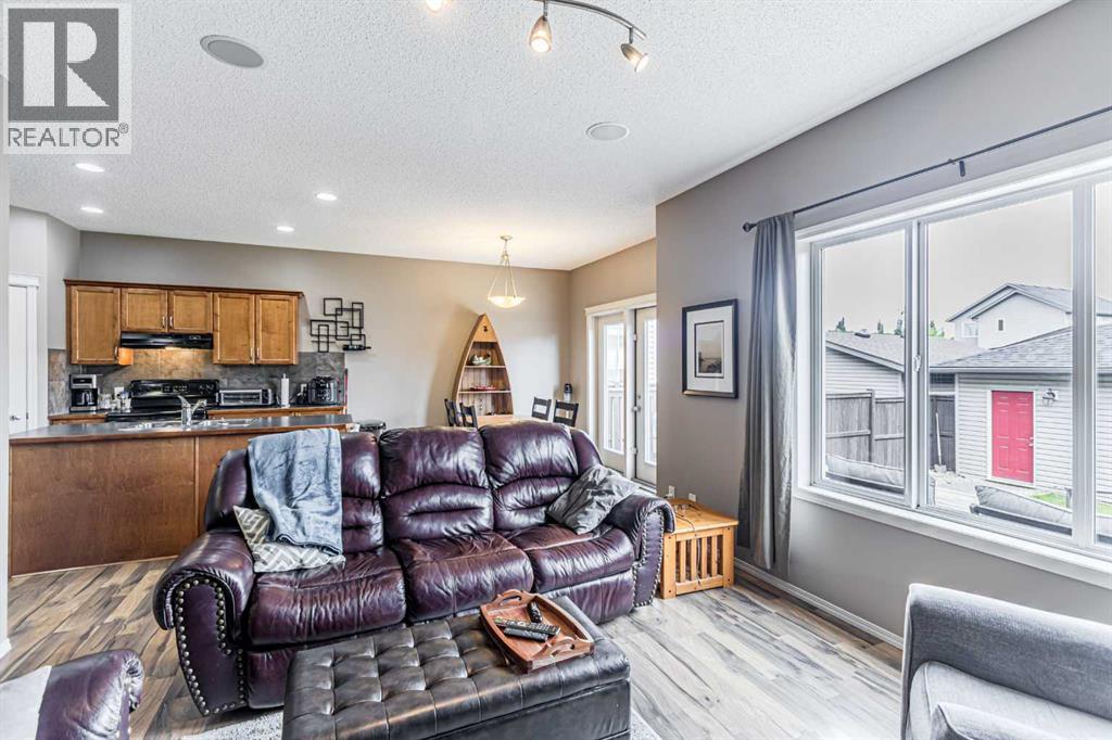 Single Family House for Sale in  Elgin Meadows Way SE McKenzie Towne Calgary 