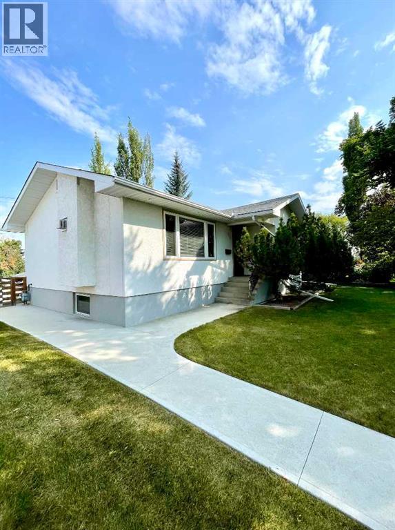 Single Family House Bungalow for Sale in   Avenue SW Richmond Calgary 