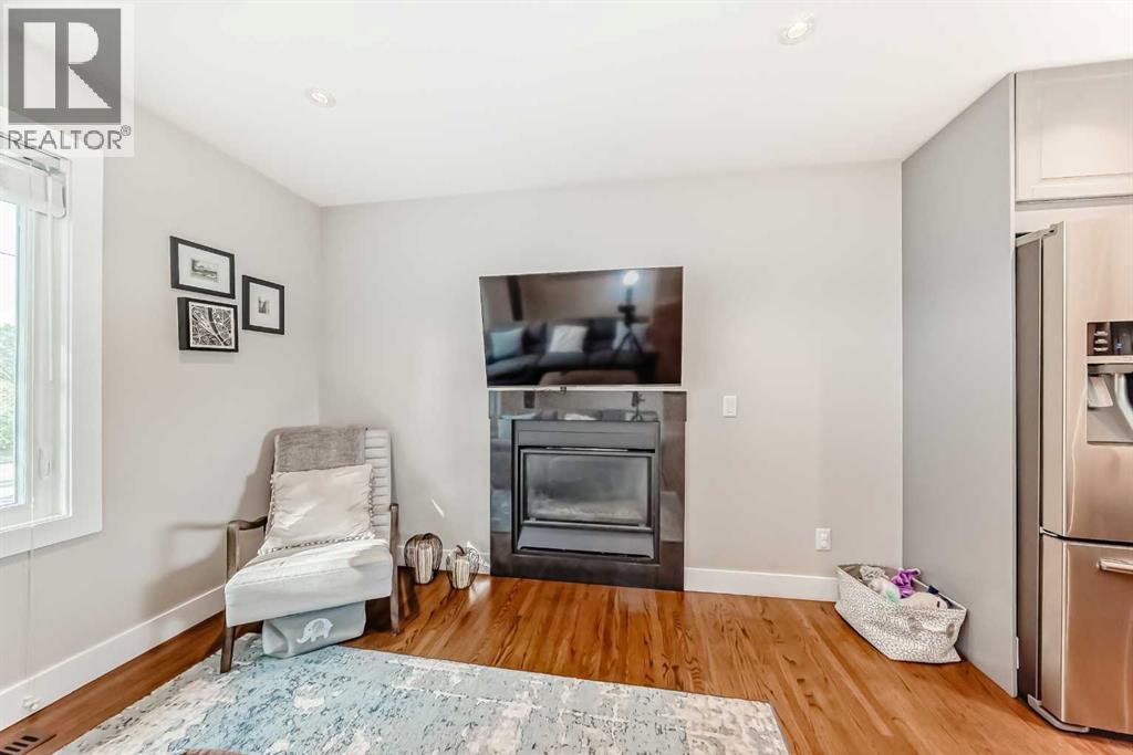 Single Family House Bungalow for Sale in   Avenue SW Richmond Calgary 