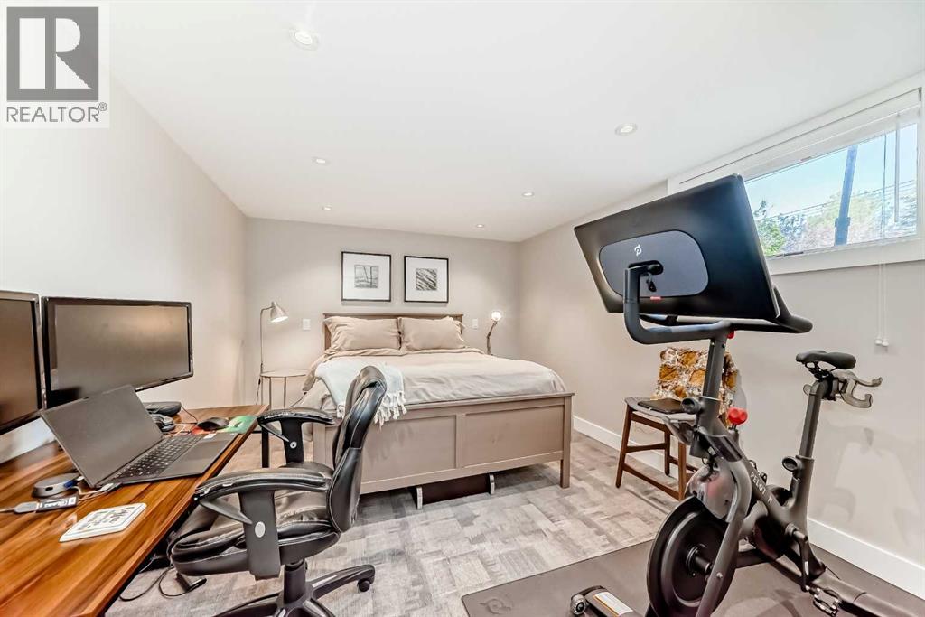 Single Family House Bungalow for Sale in   Avenue SW Richmond Calgary 