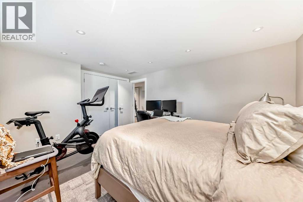 Single Family House Bungalow for Sale in   Avenue SW Richmond Calgary 