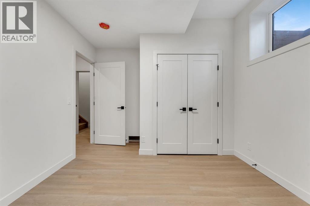 Single Family House for Sale in   Avenue NW Mount Pleasant Calgary 