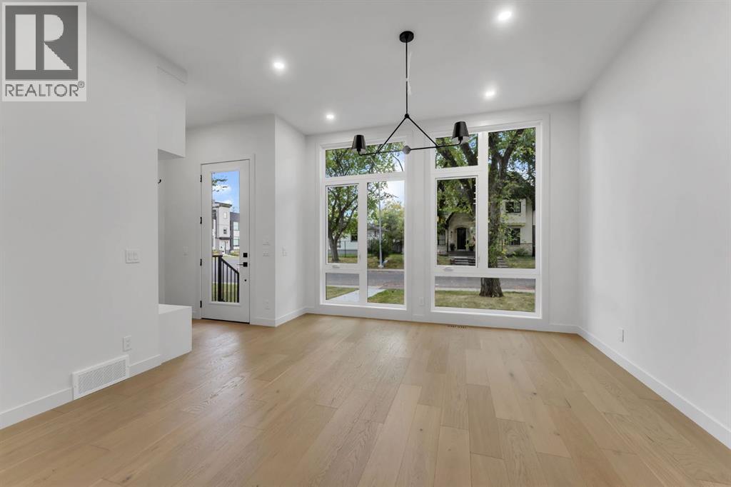 Single Family House for Sale in   Avenue NW Mount Pleasant Calgary 