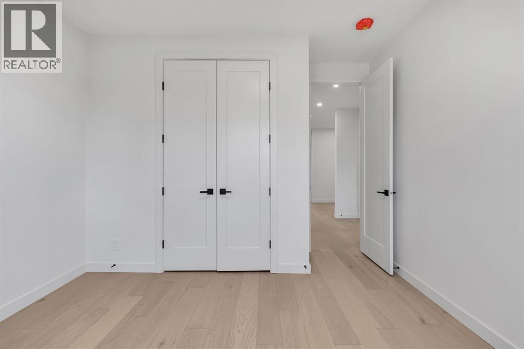 Single Family House for Sale in   Avenue NW Mount Pleasant Calgary 