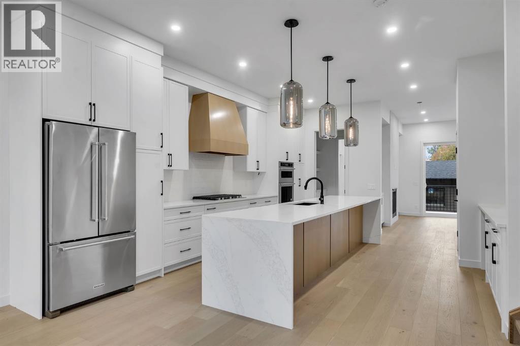 Single Family House for Sale in   Avenue NW Mount Pleasant Calgary 