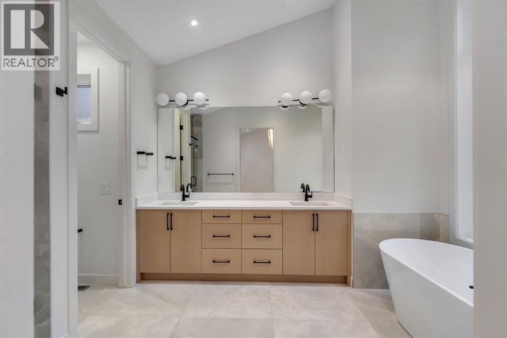 Single Family House for Sale in   Avenue NW Mount Pleasant Calgary 