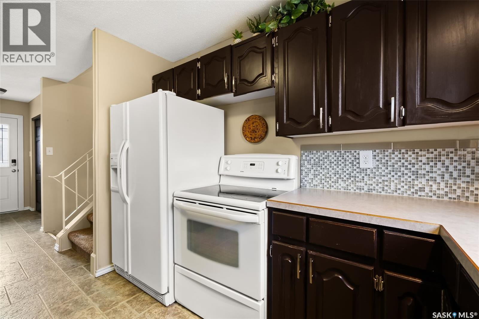 Single Family House for Sale in  Pearson PLACE Regina 