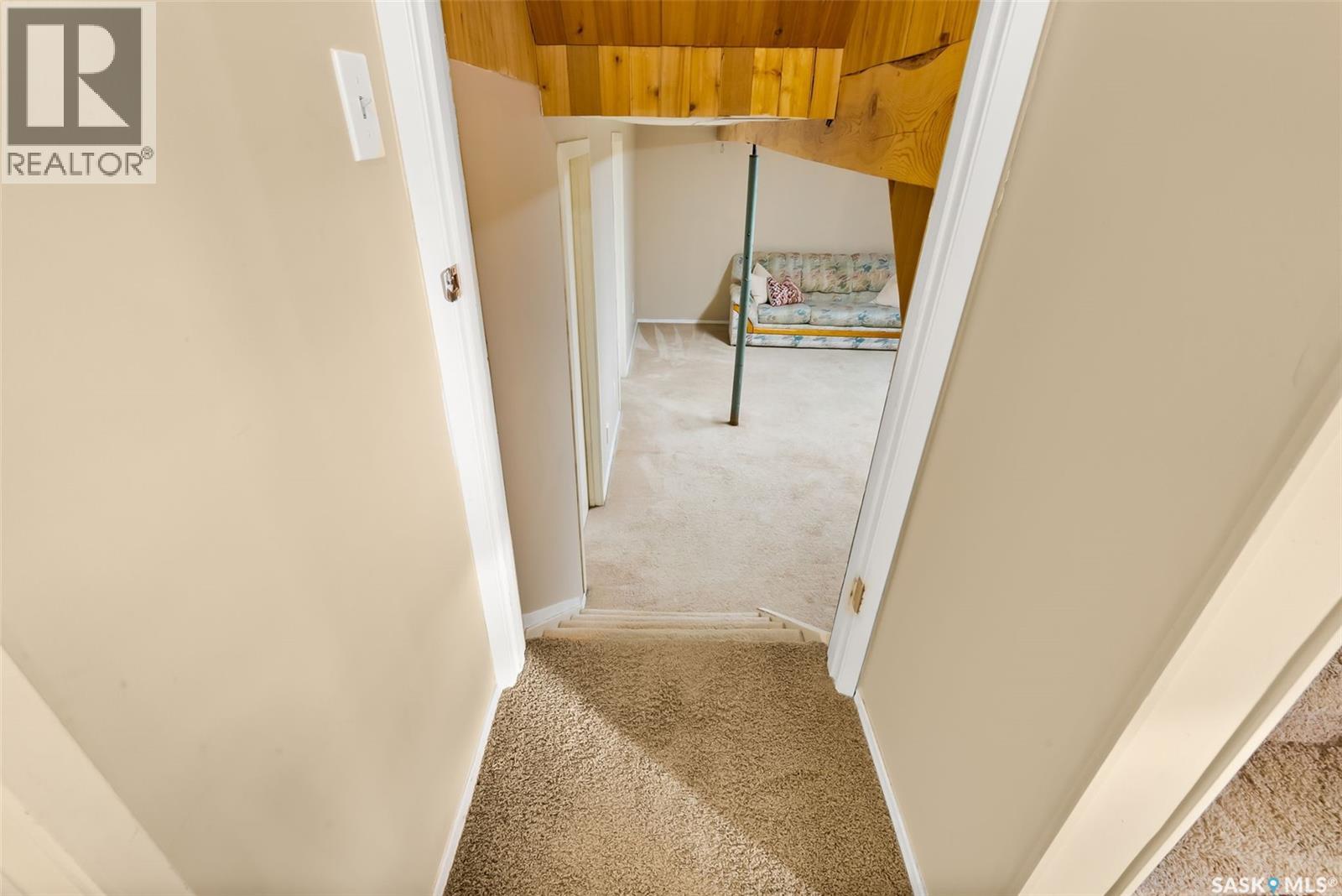 Single Family House for Sale in  Pearson PLACE Regina 