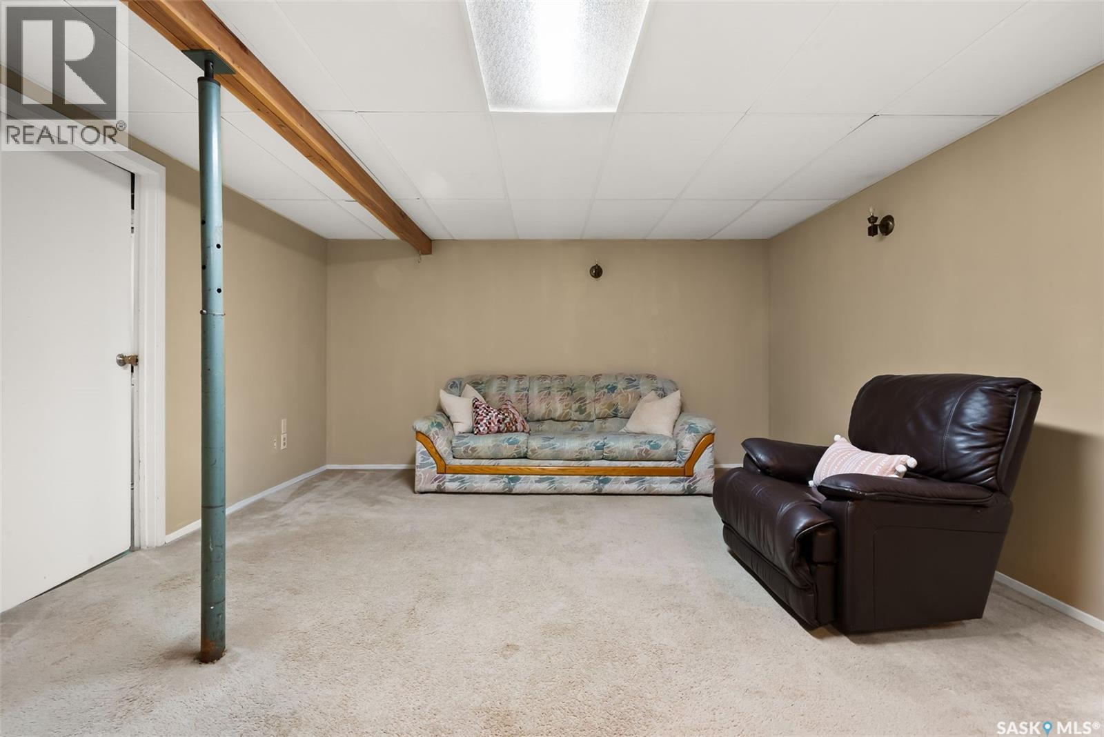 Single Family House for Sale in  Pearson PLACE Regina 