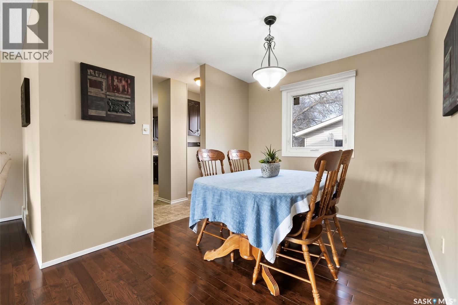 Single Family House for Sale in  Pearson PLACE Regina 