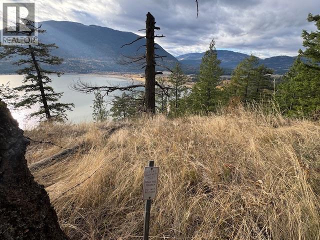  490 Sumac Road, Tappen