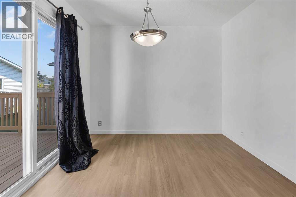 Single Family House for Sale in  Whitmire Road NE Whitehorn Calgary 