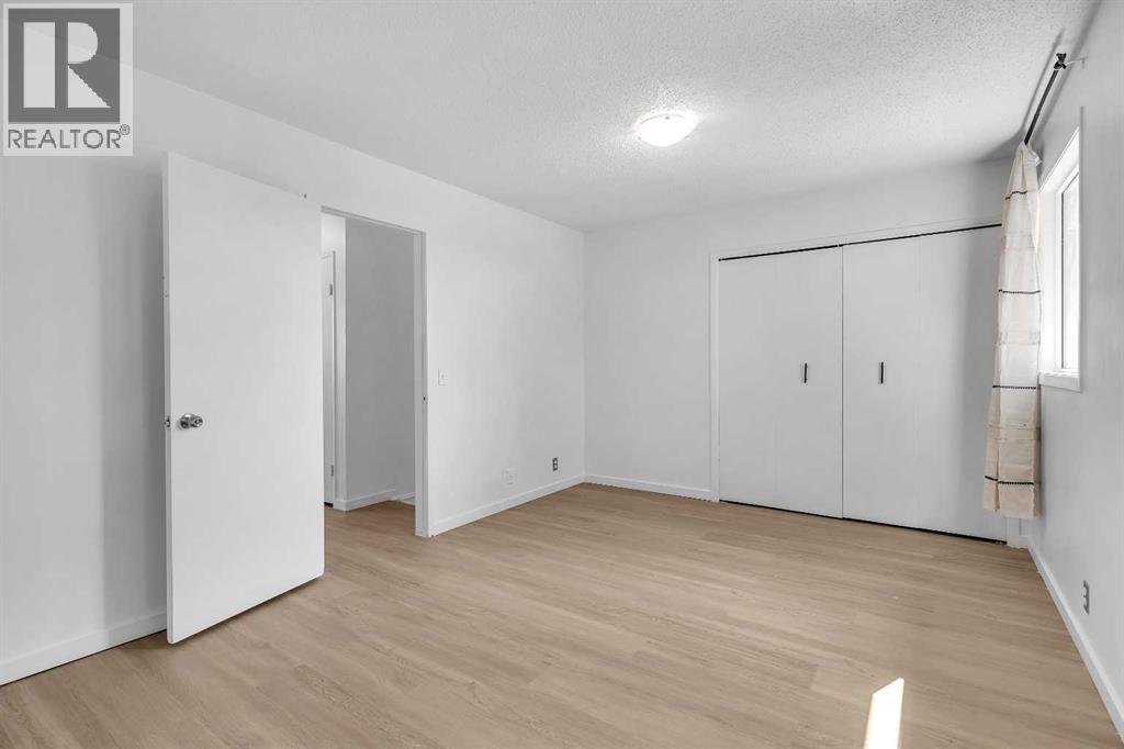 Single Family House for Sale in  Whitmire Road NE Whitehorn Calgary 