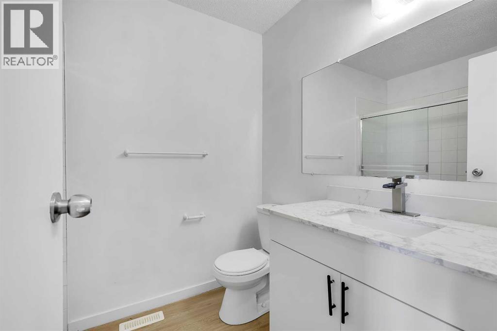 Single Family House for Sale in  Whitmire Road NE Whitehorn Calgary 