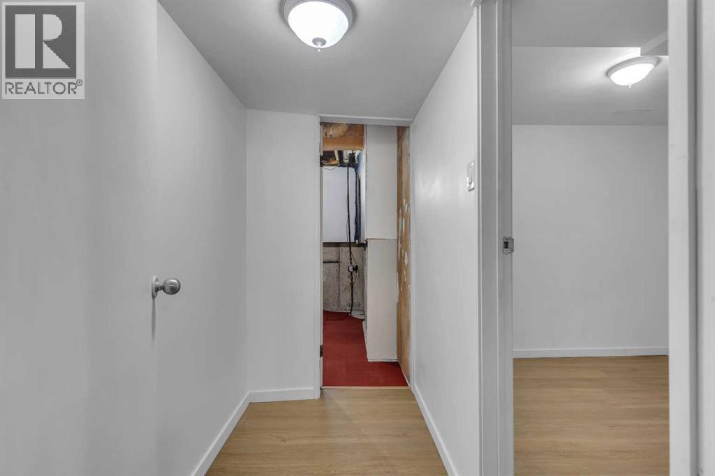 Single Family House for Sale in  Whitmire Road NE Whitehorn Calgary 