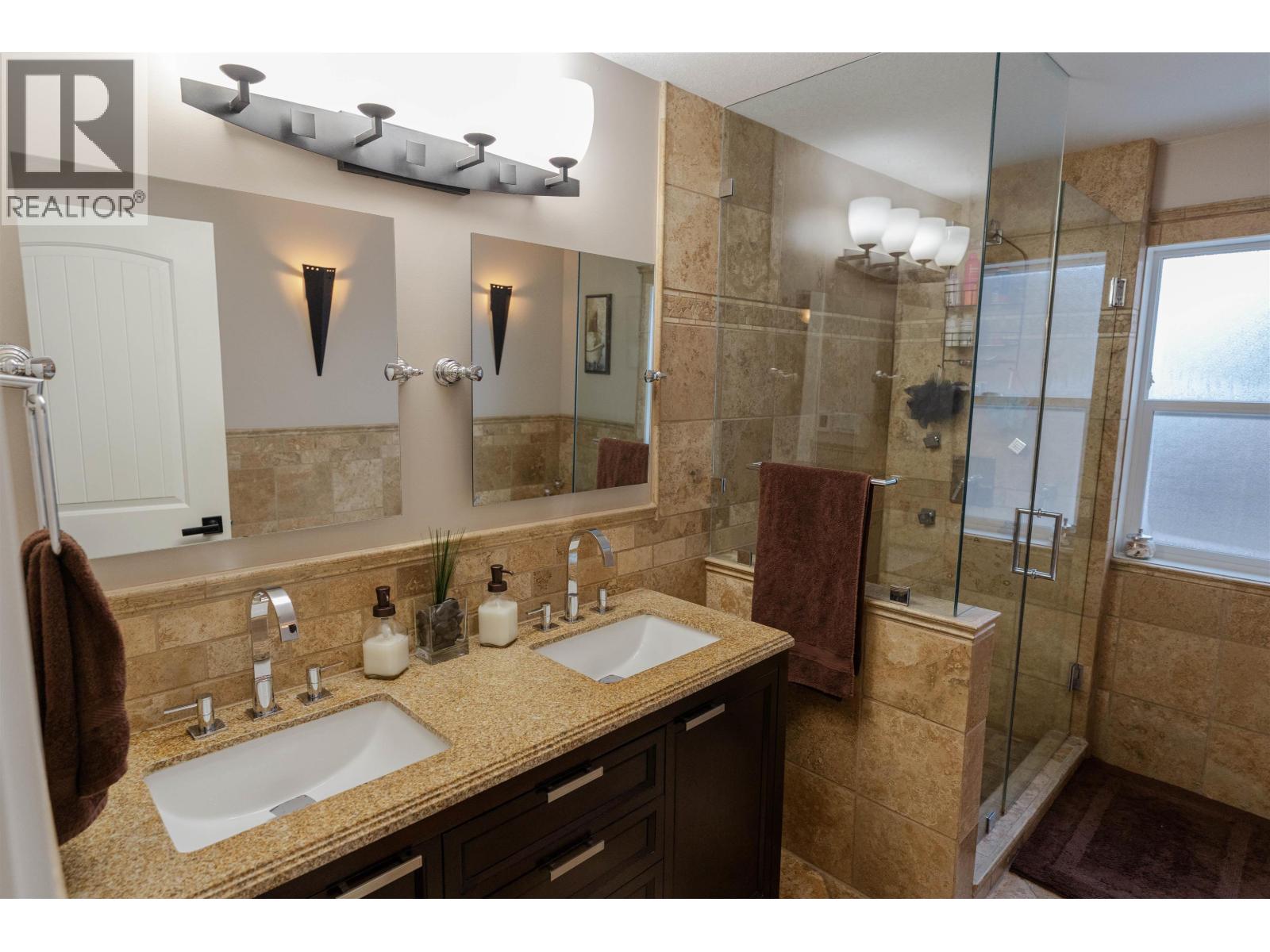 8707 112 AVENUE, Fort St. John