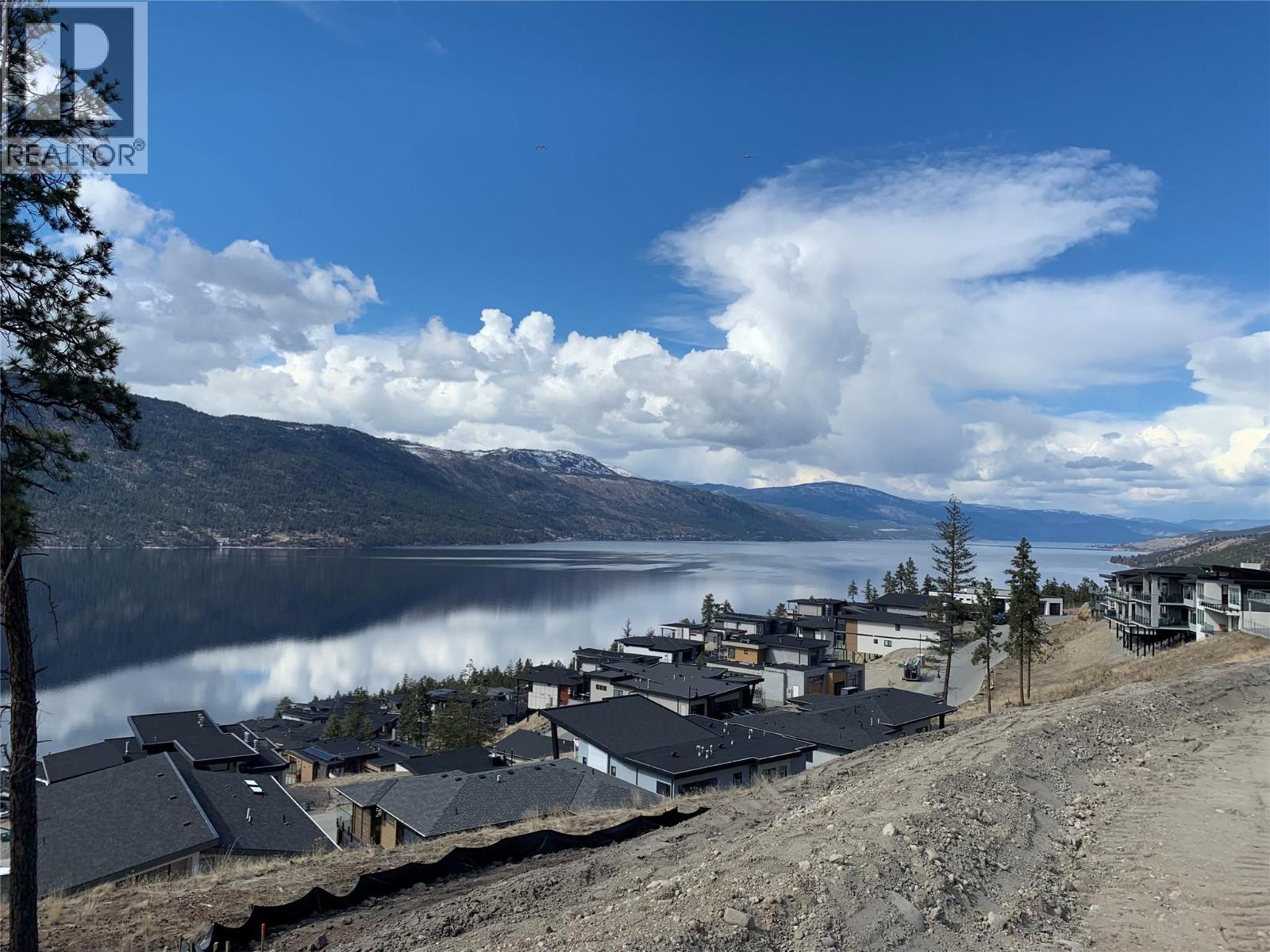 6 3700 McKinley Beach Drive, Kelowna