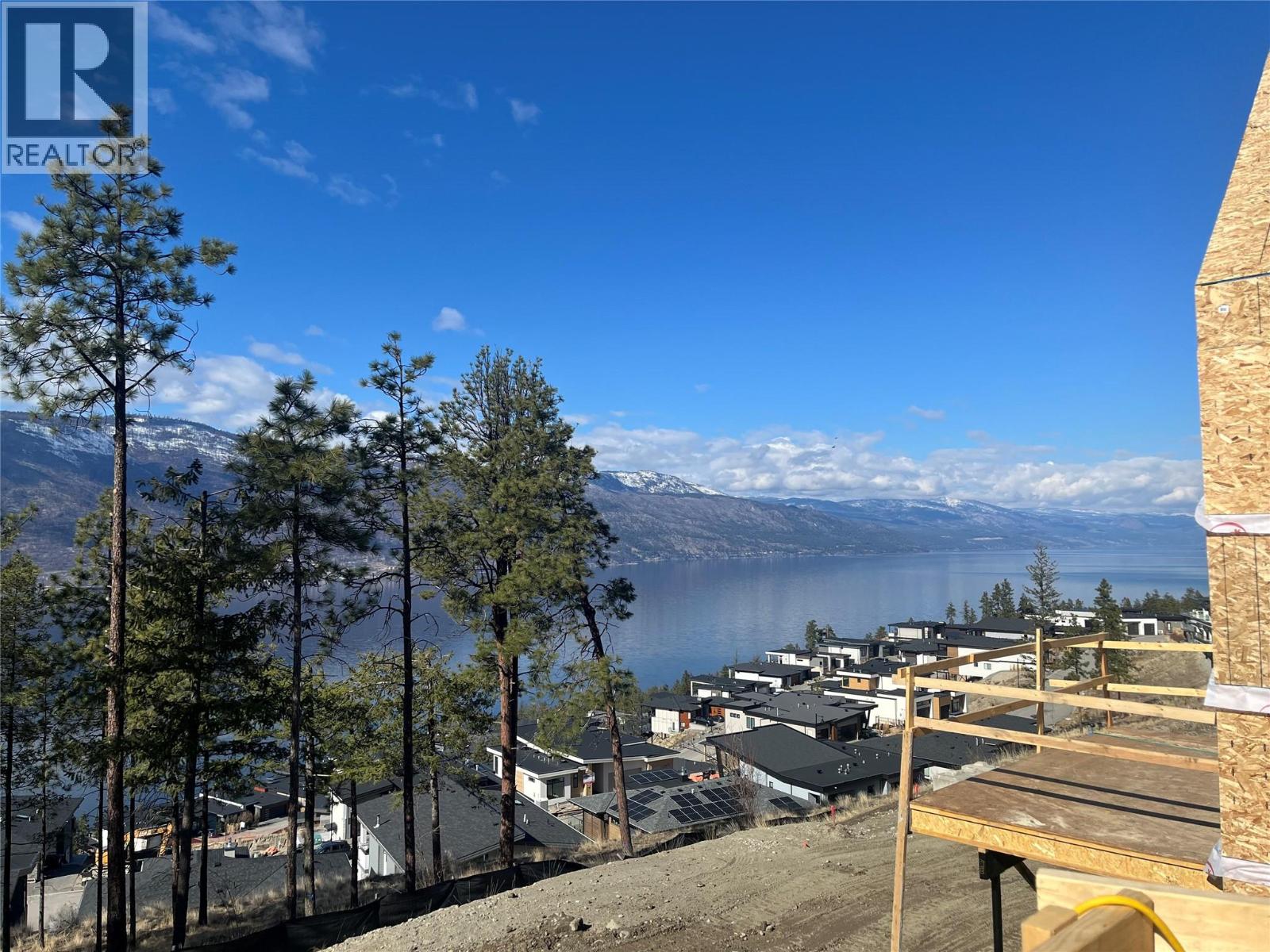 6 3700 McKinley Beach Drive, Kelowna