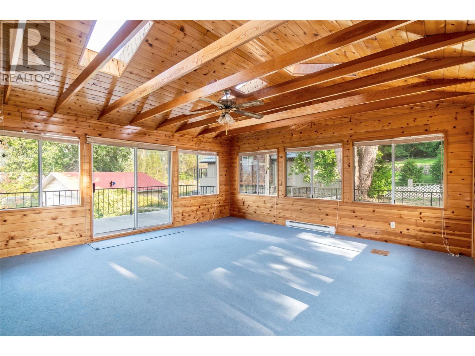 2602 Blind Bay Road, Blind Bay