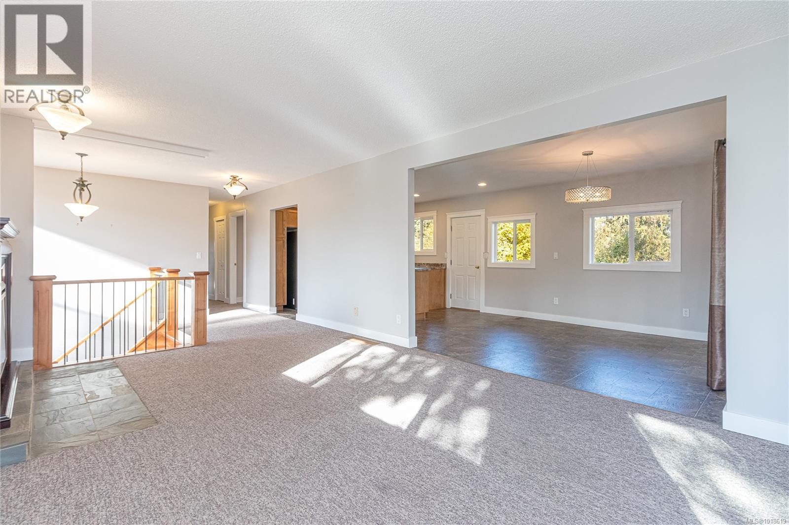 2775 Ortona Rd, Duncan