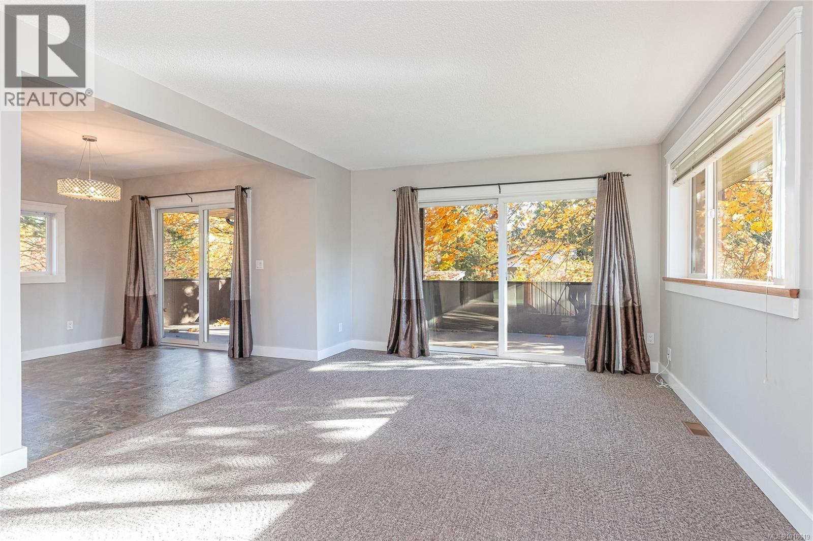 2775 Ortona Rd, Duncan