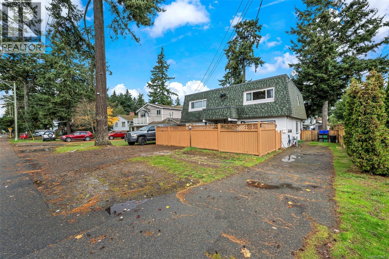 #A 618 KELLY RD - 14