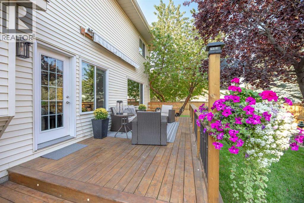 Single Family House for Sale in  Mckerrell Way SE McKenzie Lake Calgary 