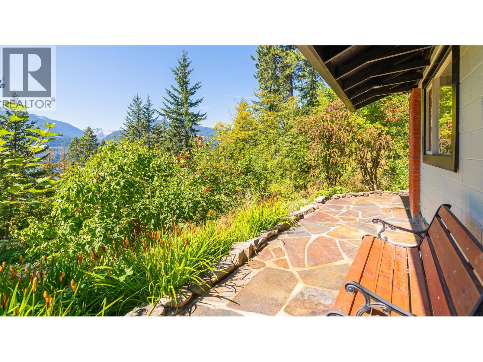 134 RIONDEL ROAD - 50