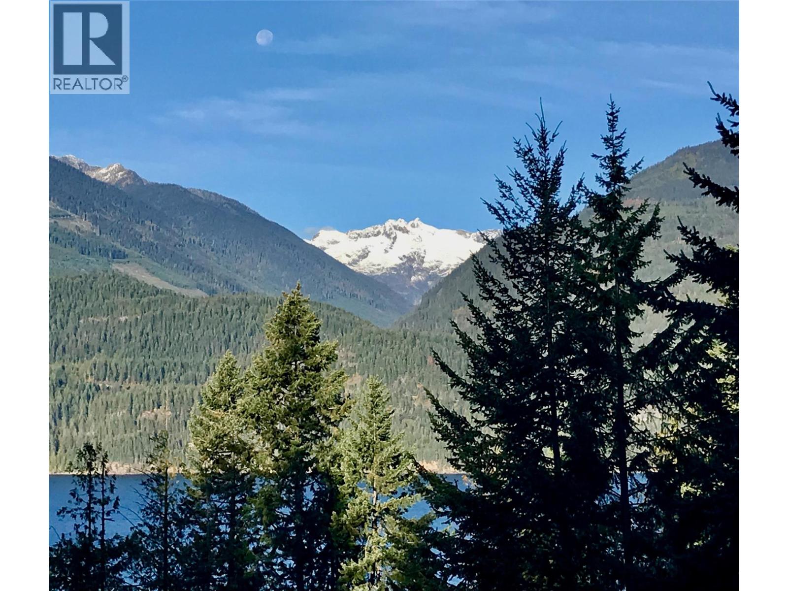 134 RIONDEL ROAD - 67