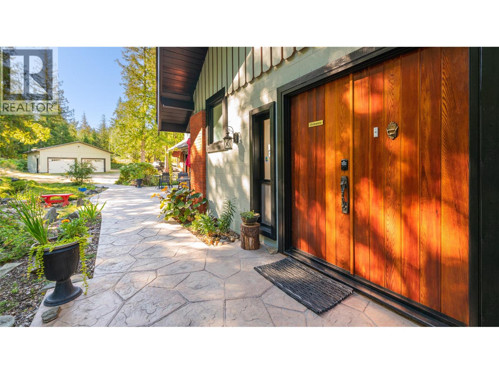 134 RIONDEL ROAD - 9