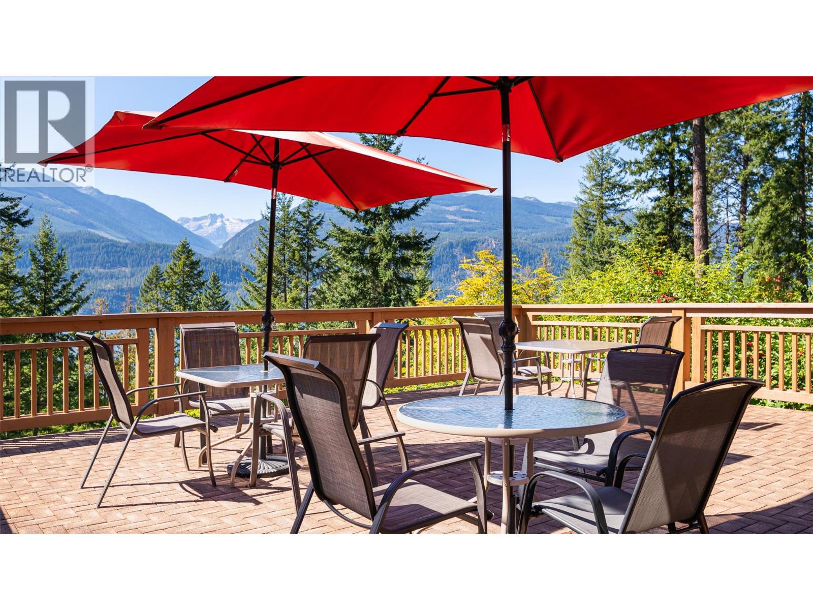 134 RIONDEL ROAD - 18