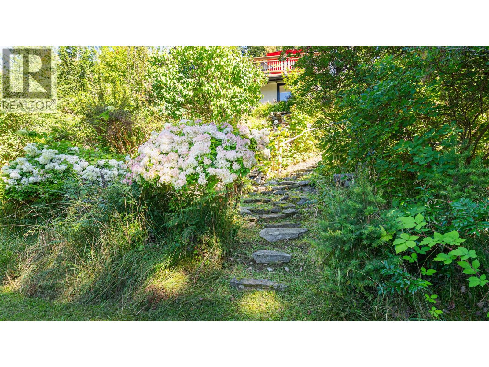 134 RIONDEL ROAD - 87